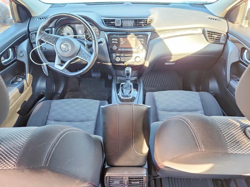 Фото 8 - NISSAN ROGUE