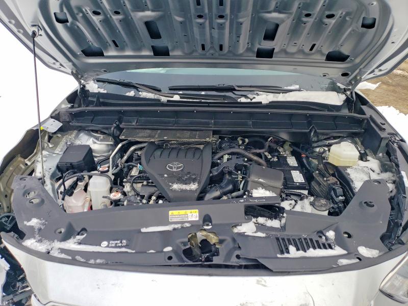 Фото 11 - TOYOTA HIGHLANDER