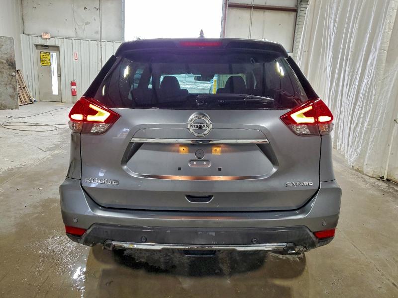 Фото 6 - NISSAN ROGUE