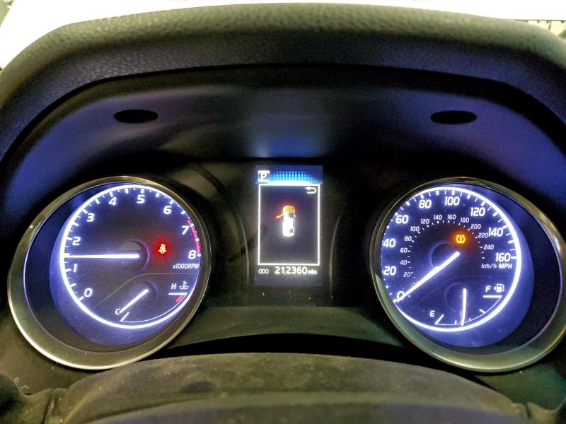 Фото 9 - TOYOTA CAMRY