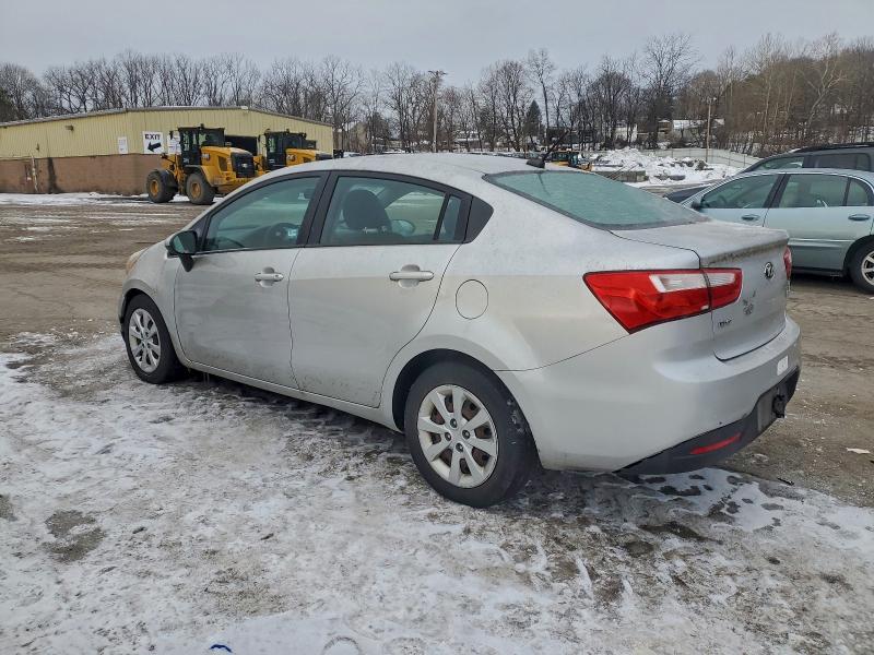 Фото 2 - KIA RIO