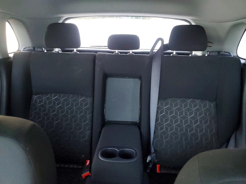 Фото 10 - MITSUBISHI OUTLANDER