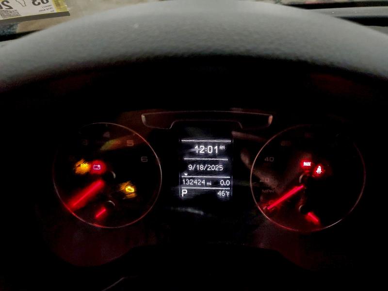 Фото 9 - AUDI Q3