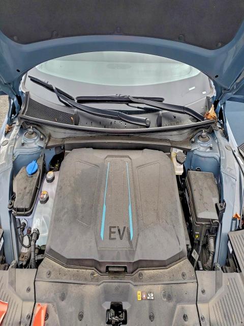 Фото 12 - HYUNDAI IONIQ