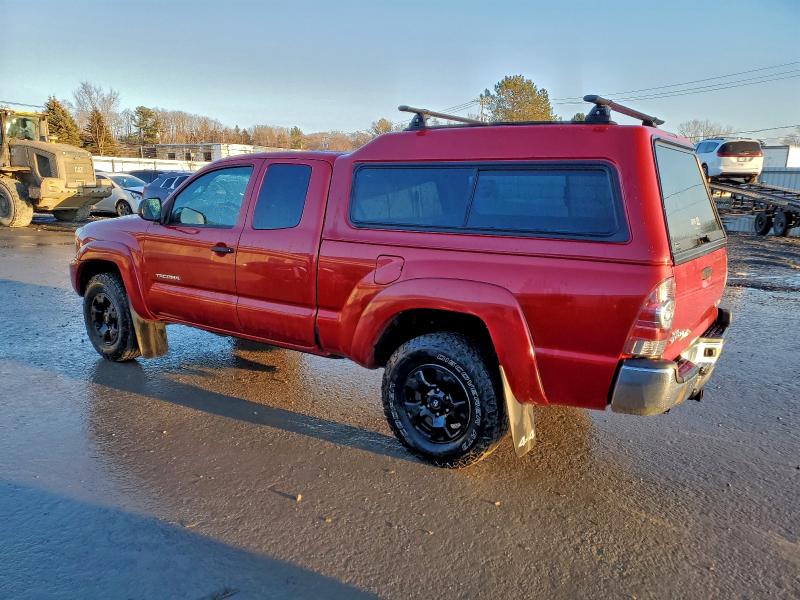 Фото 2 - TOYOTA TACOMA