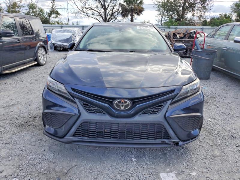 Фото 5 - TOYOTA CAMRY