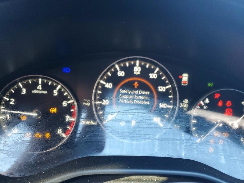 Фото 9 - MAZDA 3