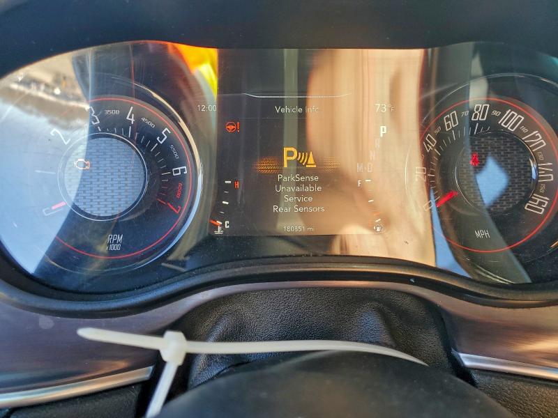 Фото 9 - DODGE CHALLENGER