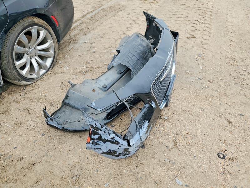 Фото 12 - CHRYSLER 300