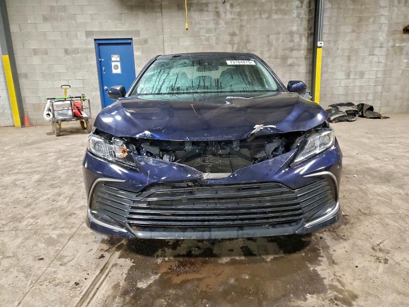 Фото 5 - TOYOTA CAMRY