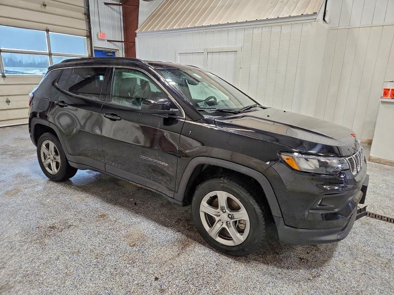 Фото 4 - JEEP COMPASS