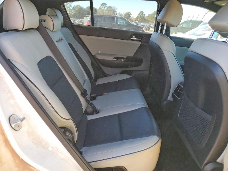 Фото 11 - KIA SPORTAGE