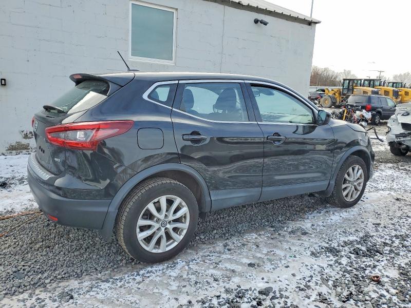 Фото 3 - NISSAN ROGUE