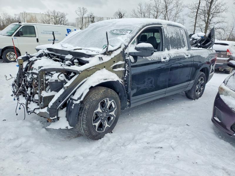 Фото 1 - HONDA RIDGELINE