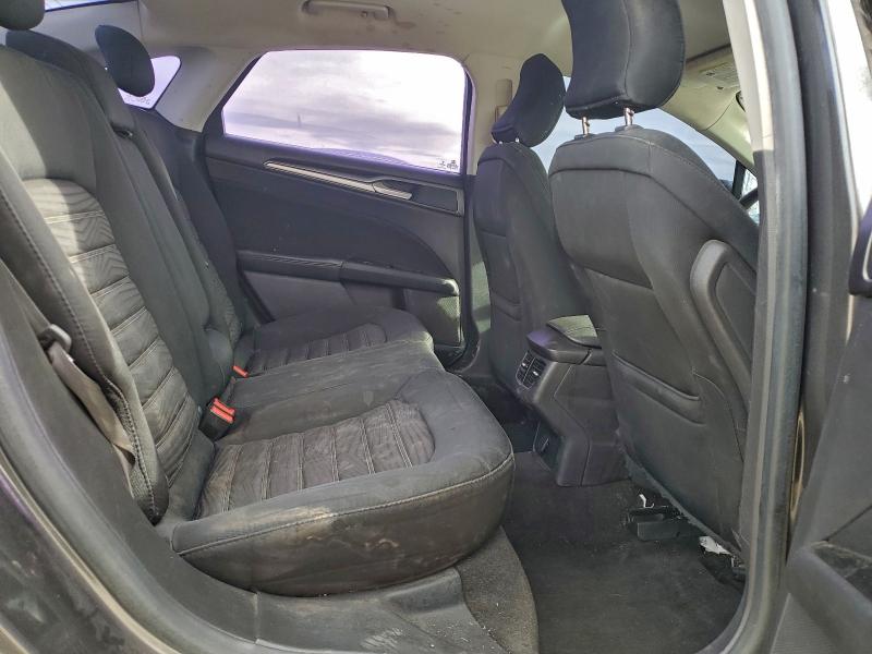 Фото 10 - FORD FUSION