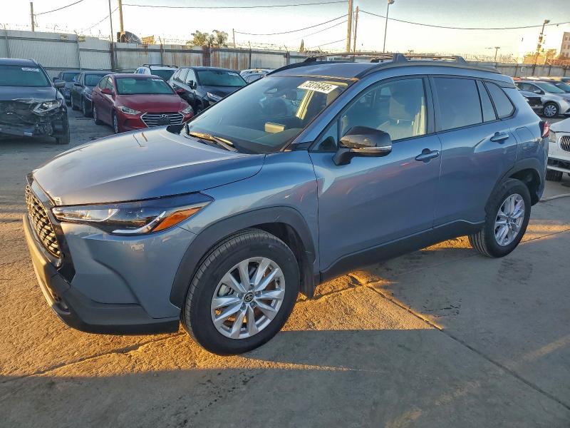 Фото 1 - TOYOTA COROLLA CR