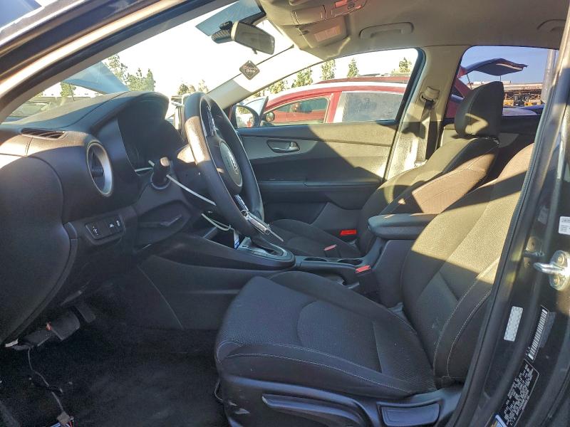 Фото 7 - KIA FORTE