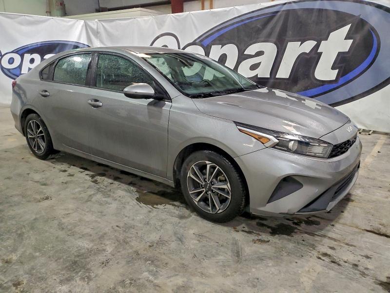 Фото 4 - KIA FORTE