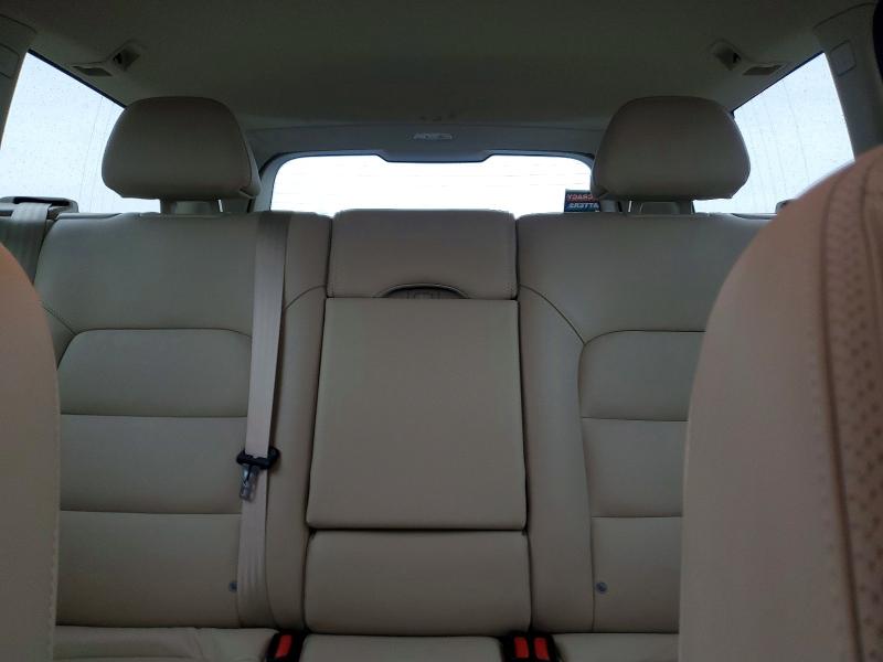 VOLVO XC70 2015 VIN YV4902NK4F1217905