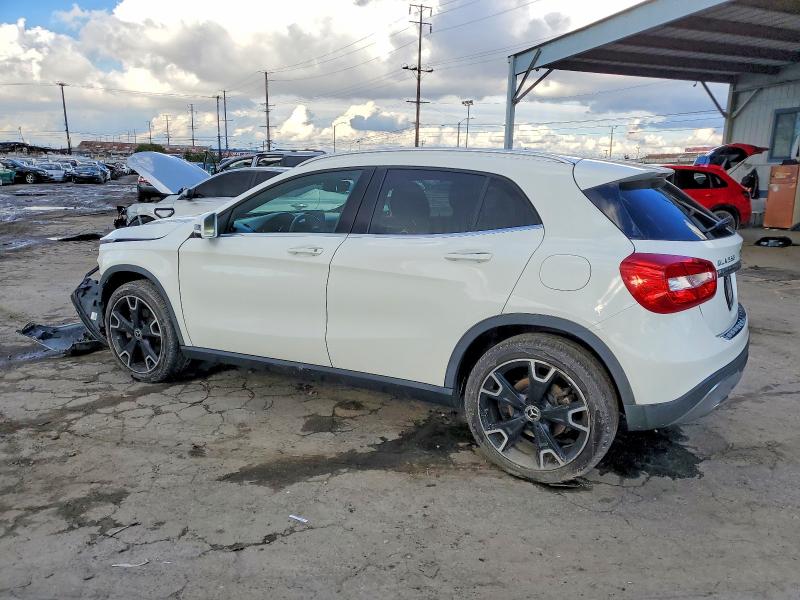 Фото 2 - MERCEDES-BENZ GLA-CLASS