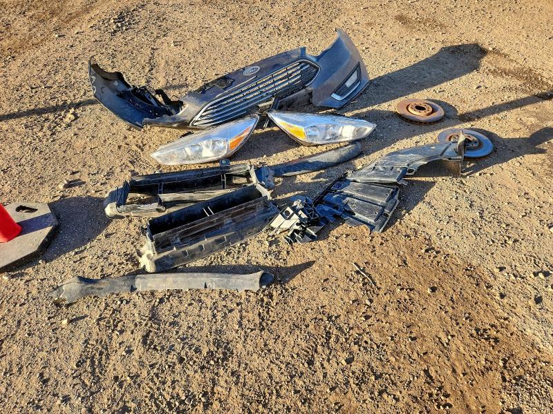 Фото 12 - FORD FOCUS