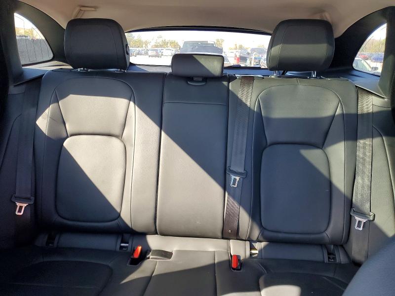 Фото 10 - JAGUAR F-PACE