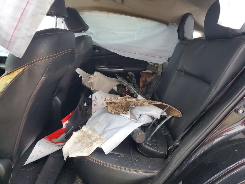 Фото 11 - SUBARU CROSSTREK