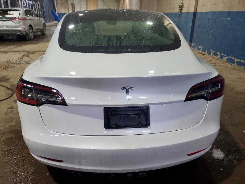 Фото 6 - TESLA MODEL 3