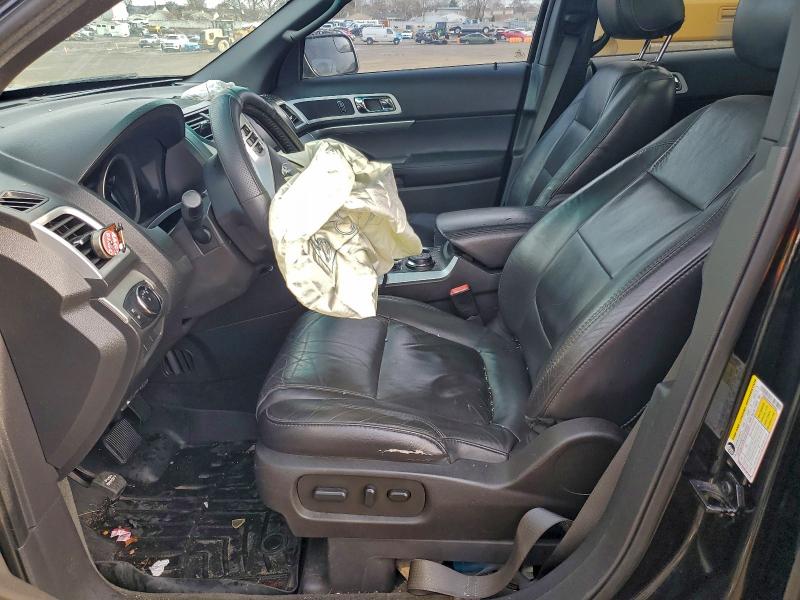 Фото 7 - FORD EXPLORER