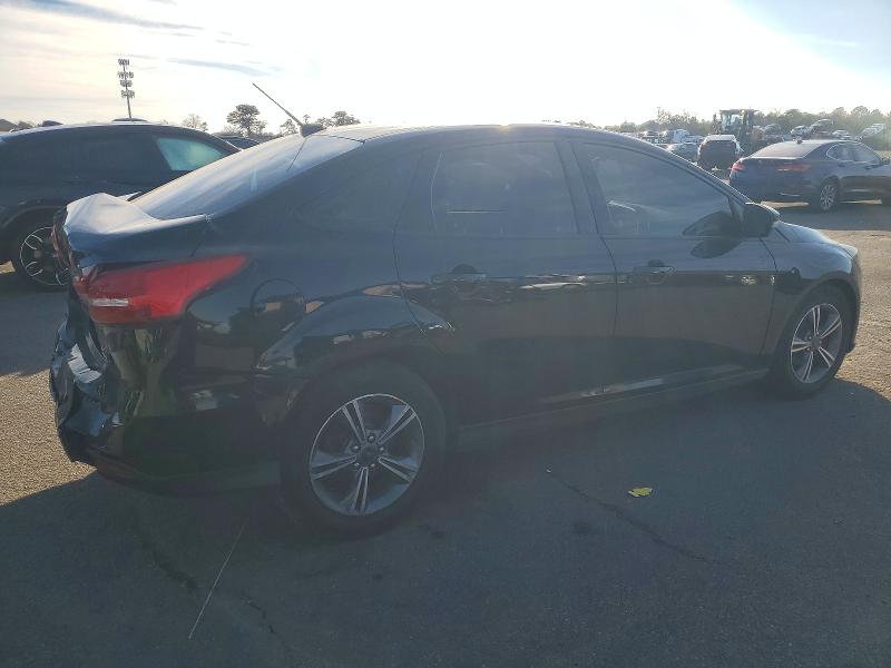 Фото 3 - FORD FOCUS