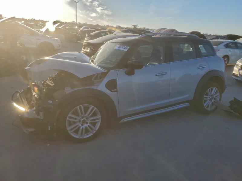 Фото 1 - MINI COOPER