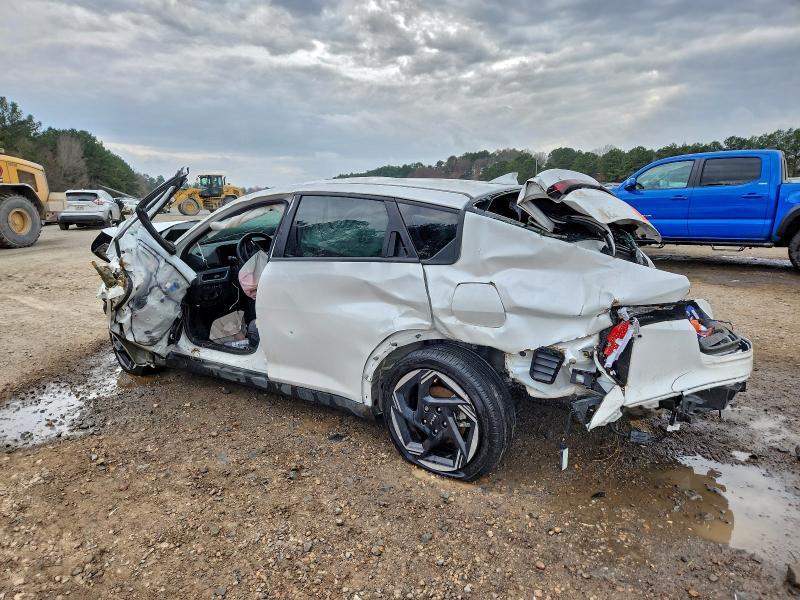 Фото 2 - KIA K4 EX