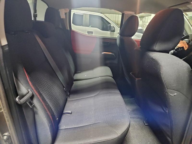 Фото 10 - TOYOTA TACOMA