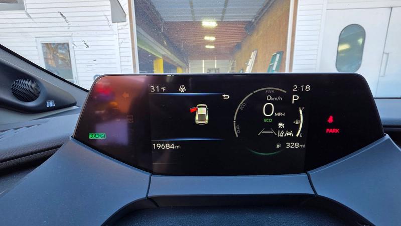 Фото 8 - TOYOTA PRIUS