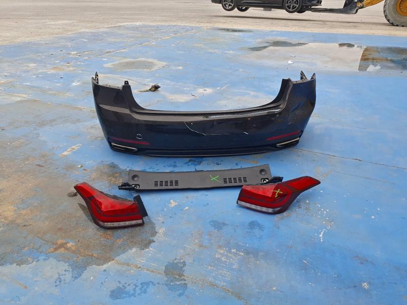 Фото 12 - HYUNDAI GENESIS