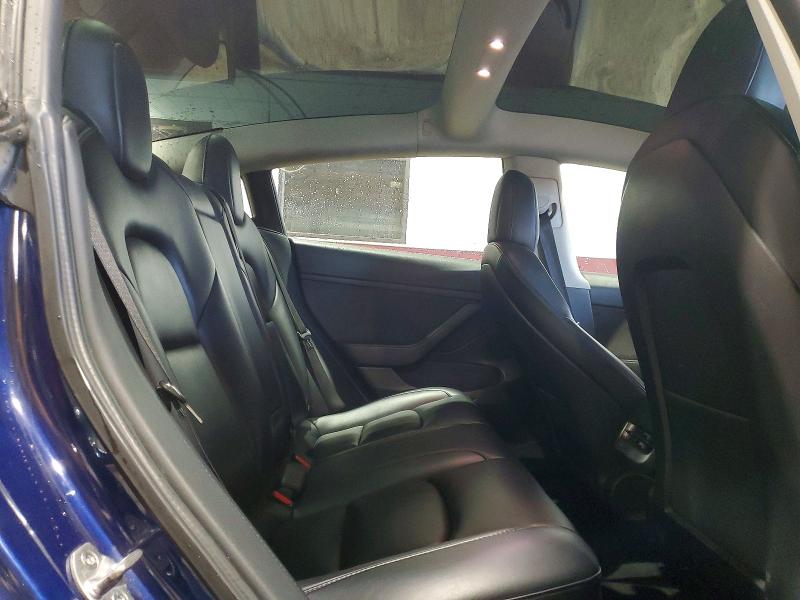 Фото 10 - TESLA MODEL 3