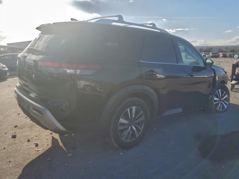 Фото 3 - NISSAN PATHFINDER