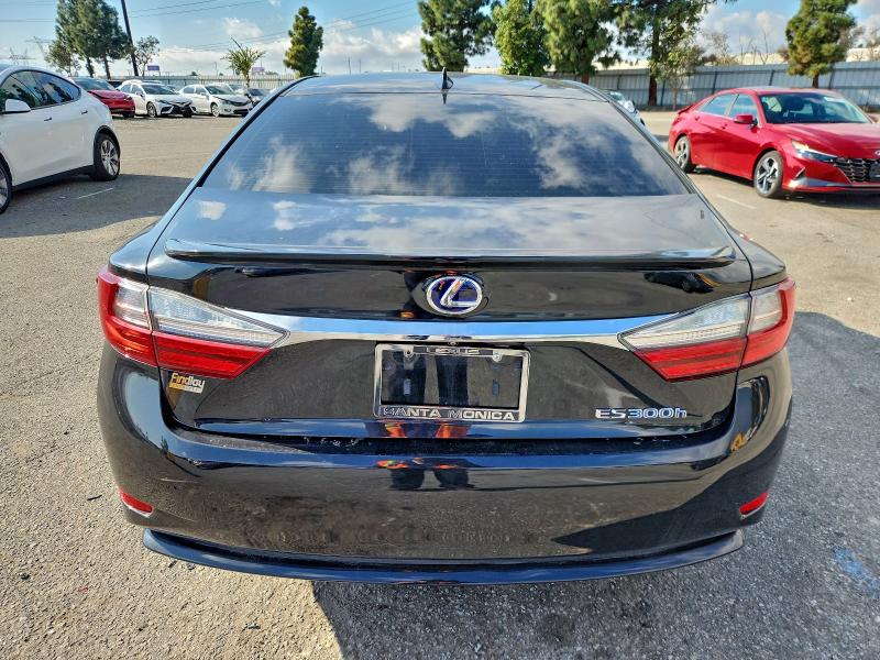 Фото 6 - LEXUS ES300