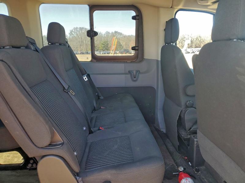 Фото 11 - FORD TRANSIT