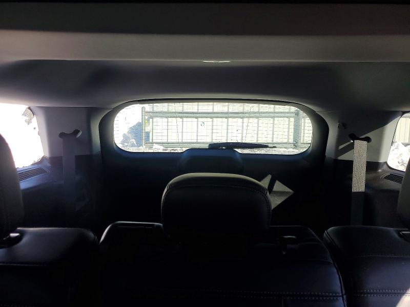 Фото 10 - FORD EXPLORER