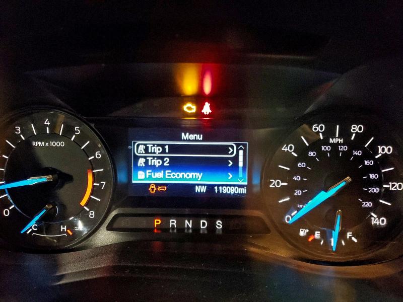 Фото 9 - FORD EXPLORER