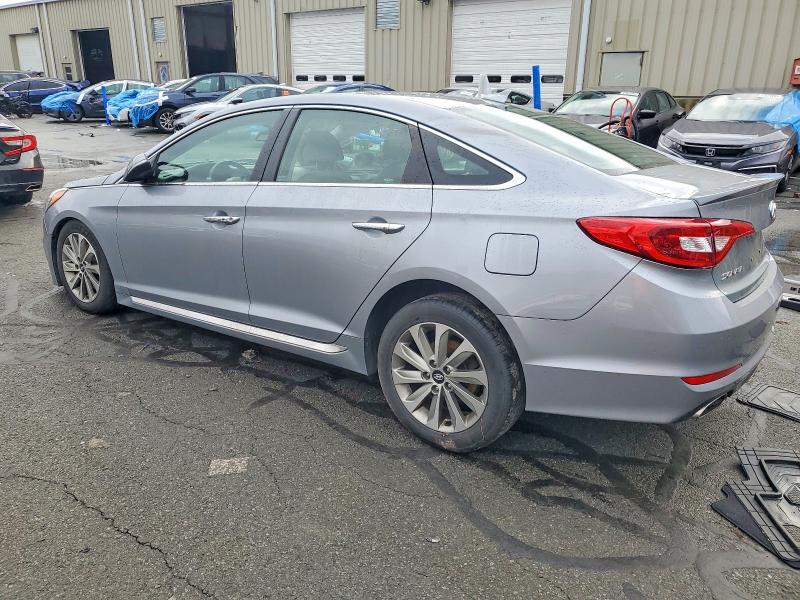 Фото 2 - HYUNDAI SONATA