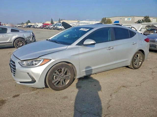 Фото 1 - HYUNDAI ELANTRA