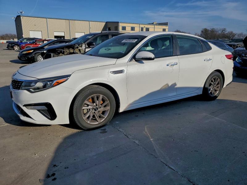 Фото 1 - KIA OPTIMA