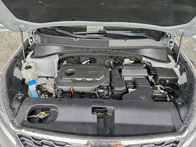 Фото 12 - KIA SORENTO