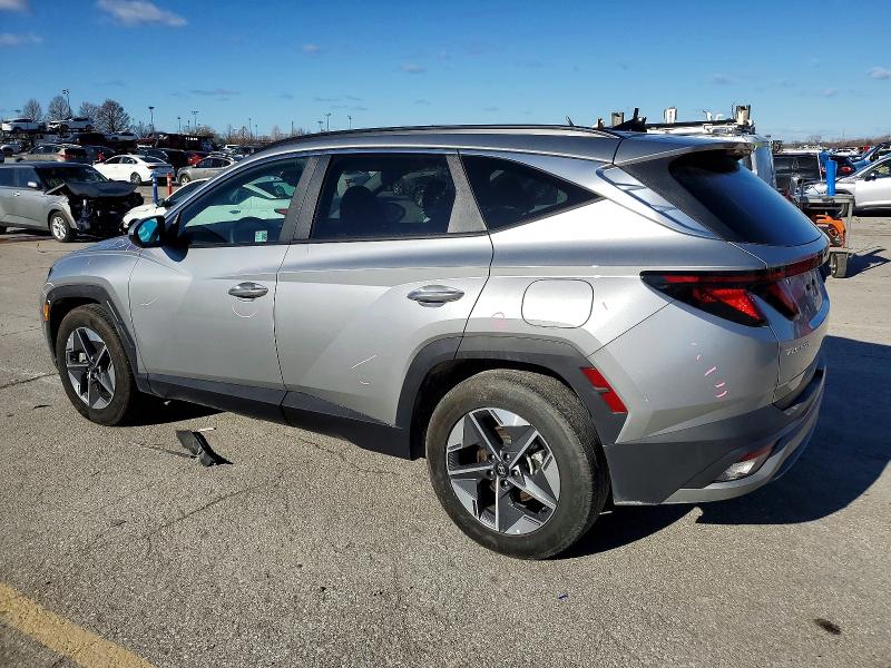 Фото 2 - HYUNDAI TUCSON