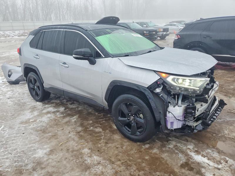 Фото 4 - TOYOTA RAV4