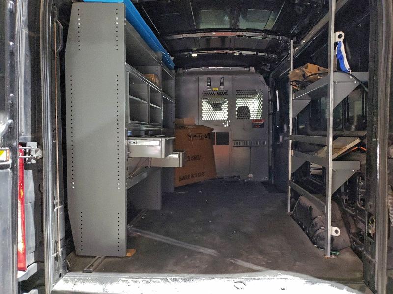 Фото 10 - FORD TRANSIT