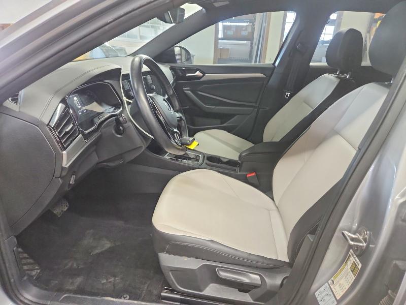 Фото 7 - VOLKSWAGEN JETTA