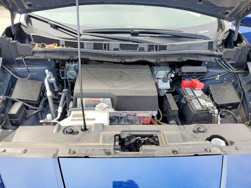 Фото 12 - NISSAN LEAF